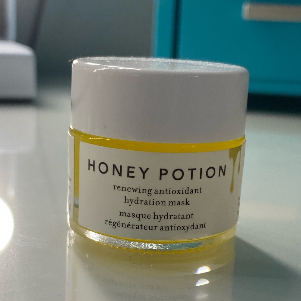 Farmacy Honey Potion